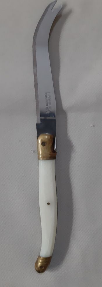 Couteau à fromage