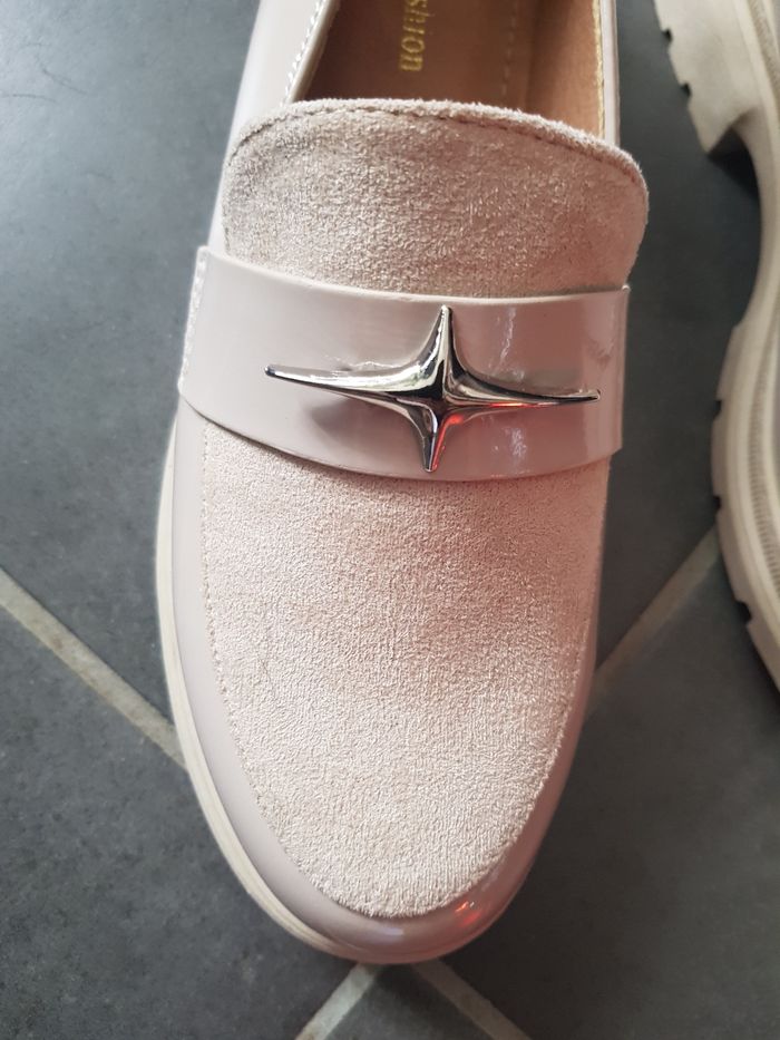 Magnifique mocassins beige pointure 36 neuve - photo numéro 3