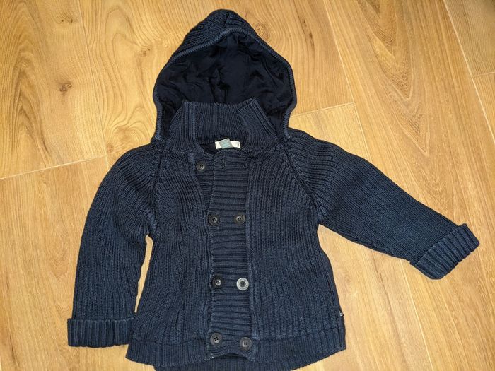 Lot hauts hiver 18 mois - photo numéro 4