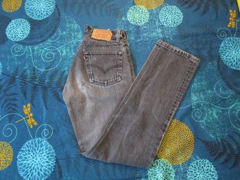 Jean Levi’s 501 Original coupe régular droite femme 100% coton Taille 38 W28 L32 Gris (J248)