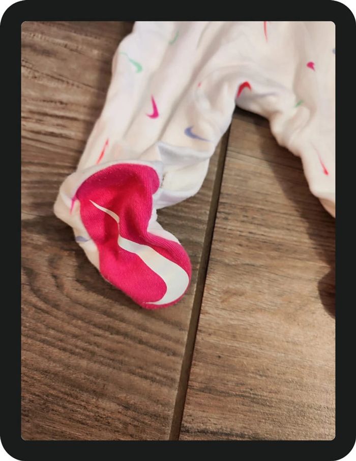 Pyjama blanc rose Nike Taille 50-56 cm - photo numéro 4