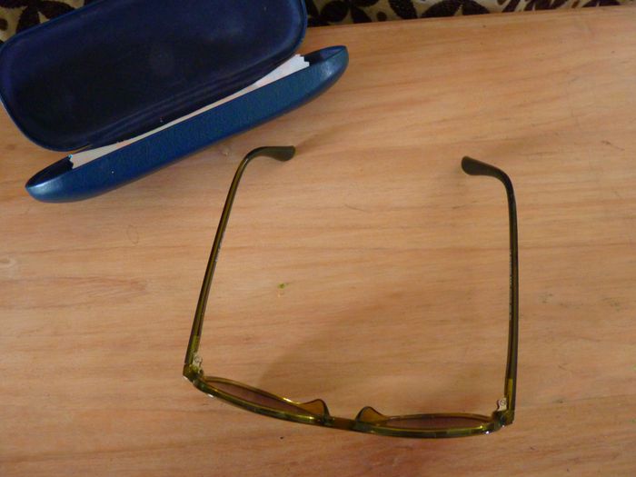Lunette de soleil level garçon 8 ans kaki plastique + etui protection - photo numéro 4