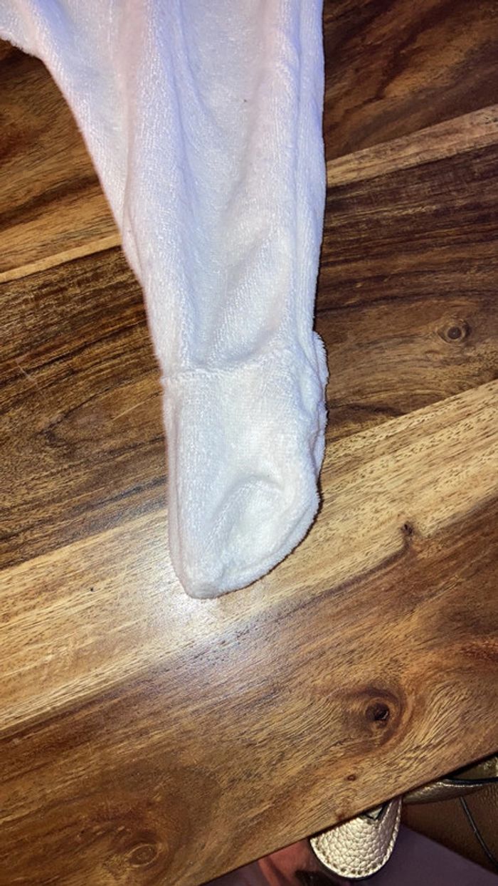 Pyjama 6 mois - photo numéro 2