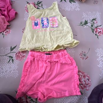 T shirt + short