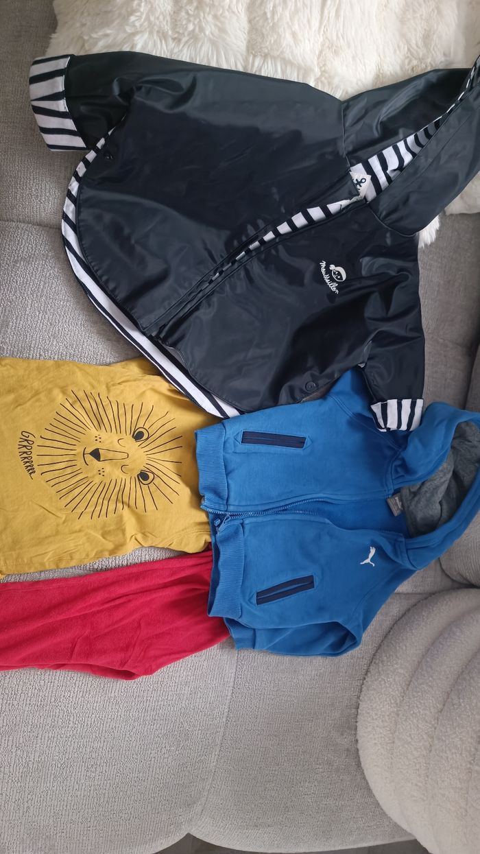 Vêtements garçon 12/18mois - photo numéro 2