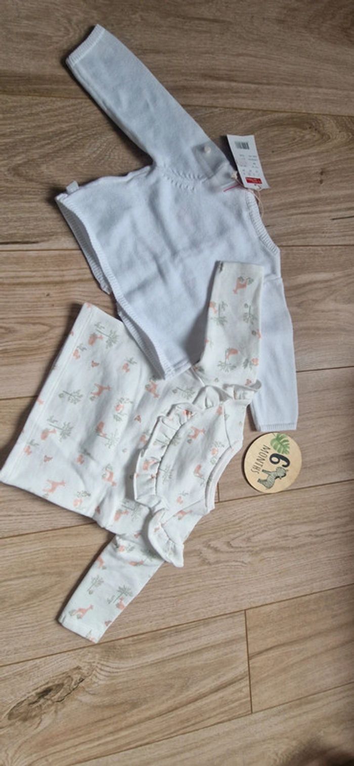 Lot de 1 gilet et 1 sweat bébé fille en 6 mois neufs - photo numéro 7