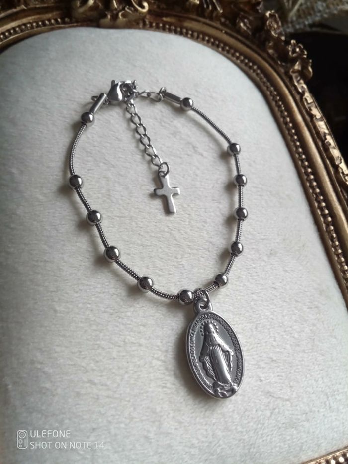 Bracelet Vierge Marie en acier inoxydable argenté