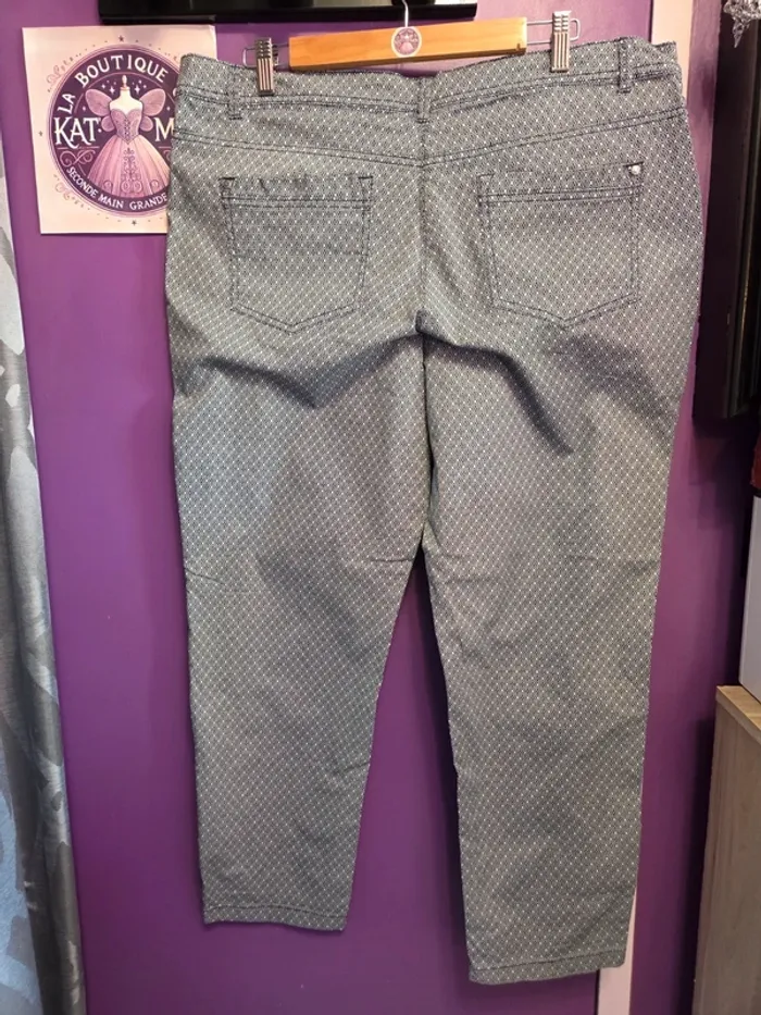 Joli Pantalon court stretch T48 Canda - photo numéro 5