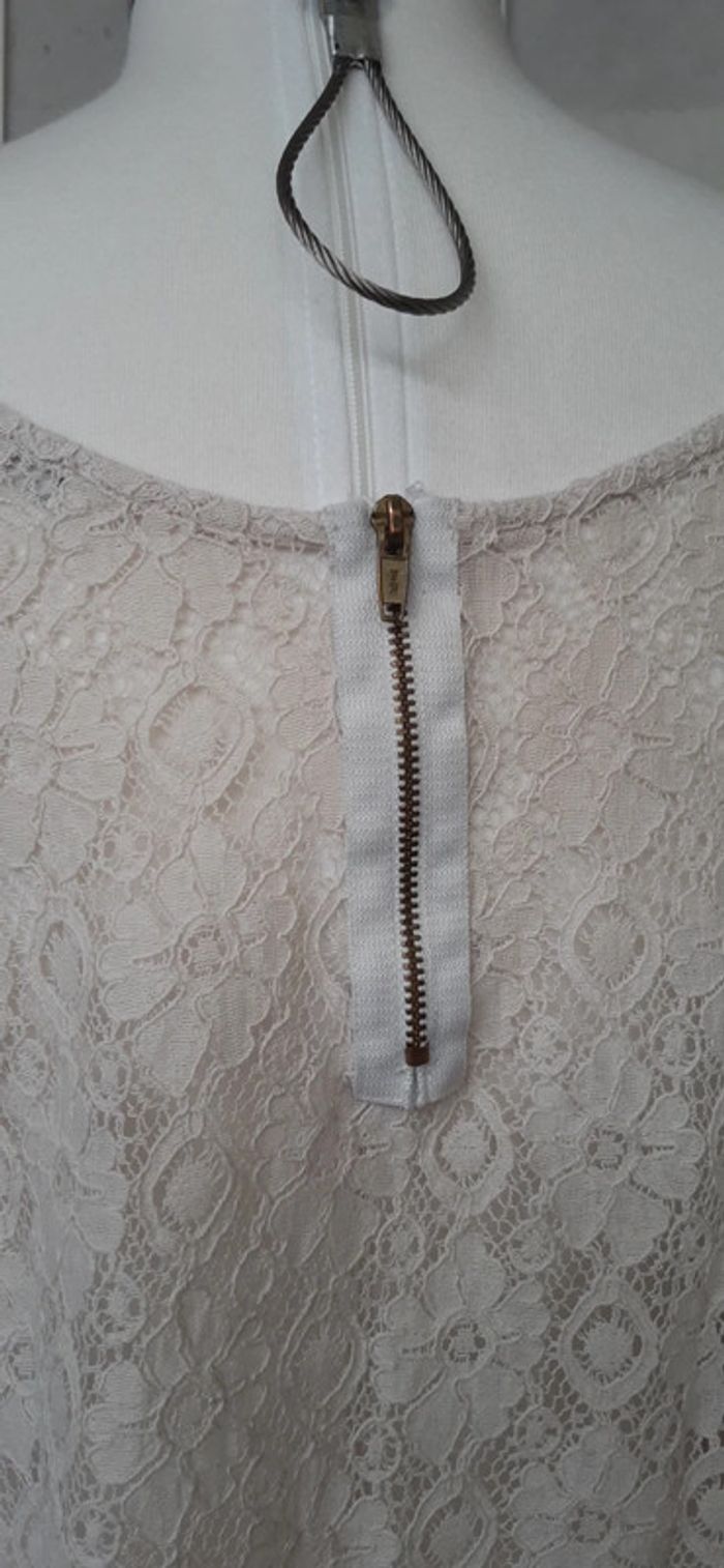 Top en dentelles - photo numéro 3