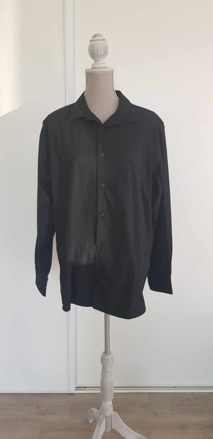 Chemise unie manches longues