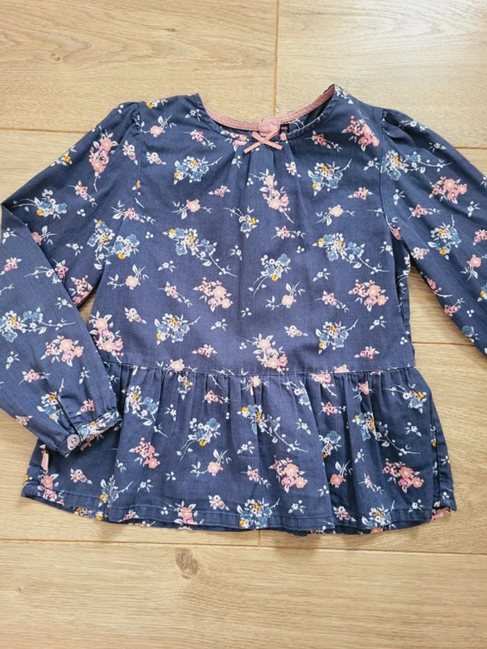 Blouse fleurie