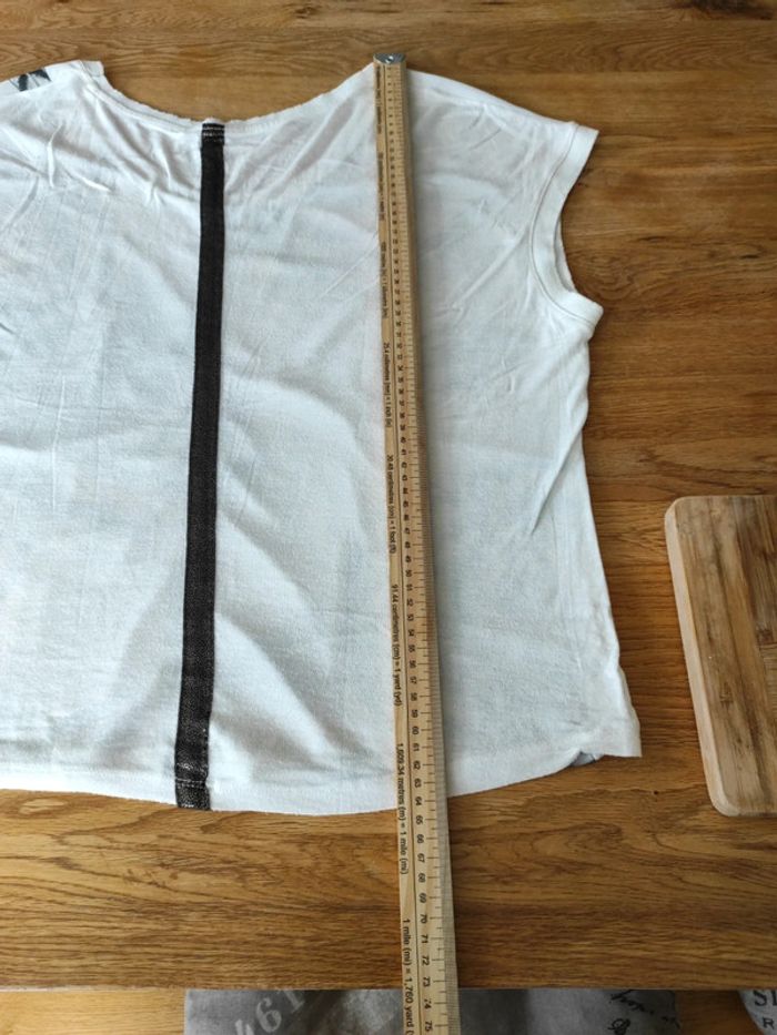 Tee-shirt - photo numéro 9