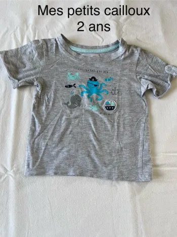 T-shirt 2 ans mes petits cailloux