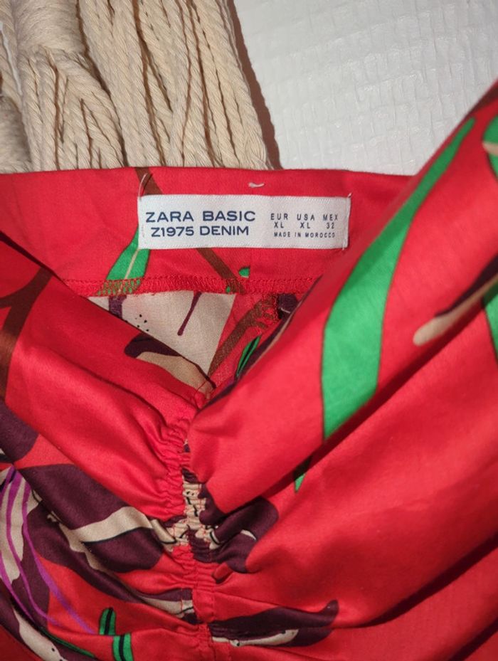 Joli haut Zara comme neuf tXL mais correspond plus à un L - photo numéro 2