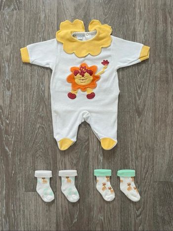 Pyjama et chaussettes bébé