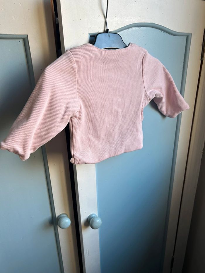 Gilet réversible rose / blanc à fleurs , obaibi , 3 mois - photo numéro 7