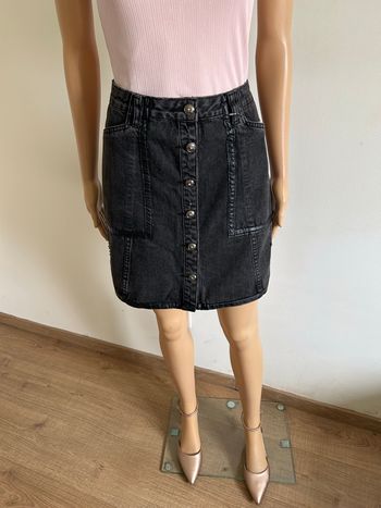 Jupe noire neuve en jean Desigual taille 34 (taille très grand)