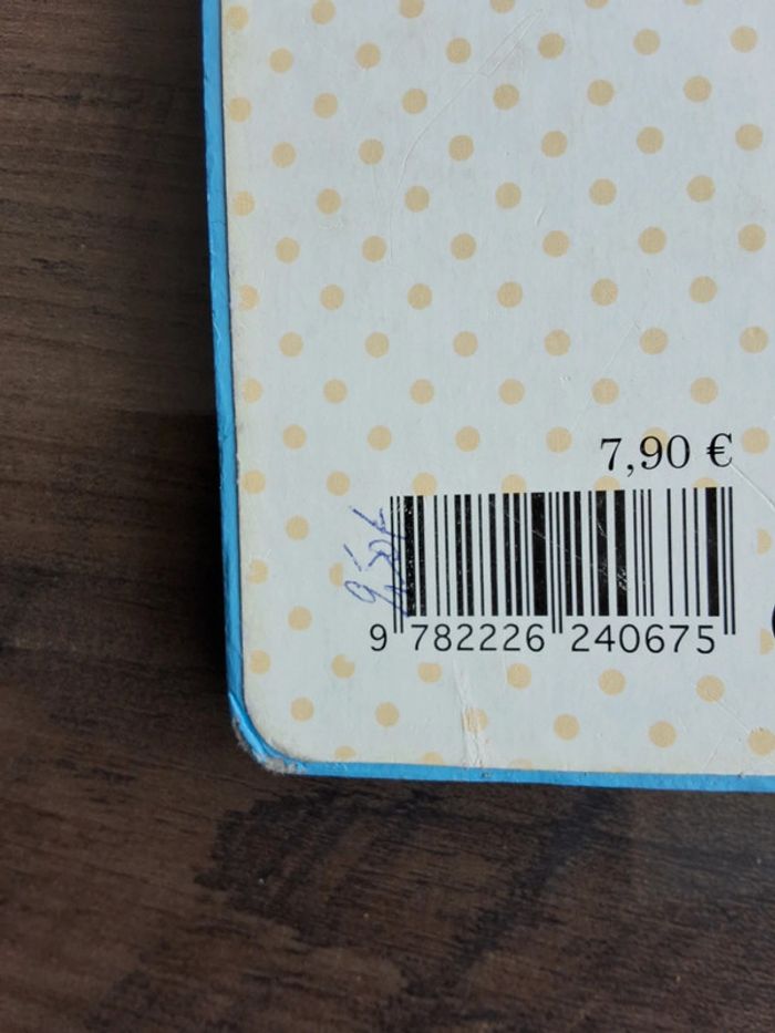 Livre - photo numéro 4