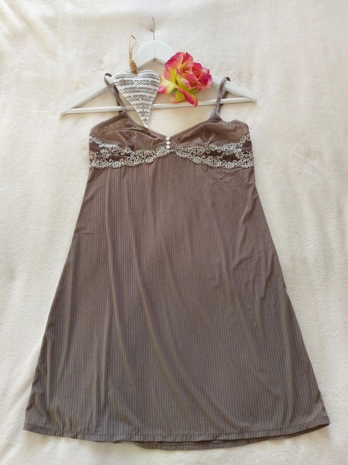 Nuisette de nuit originale taille 38