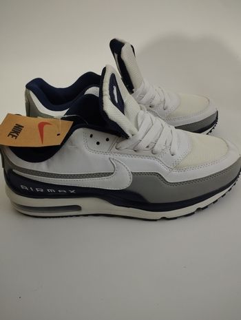 Nike Air max neuf taille 41