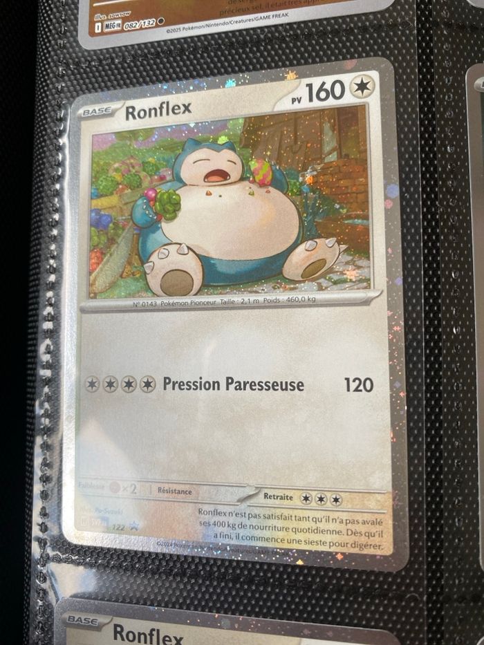Carte Pokémon holographique neuf