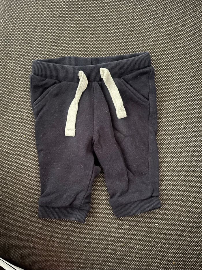 Jogging bleu 1 mois