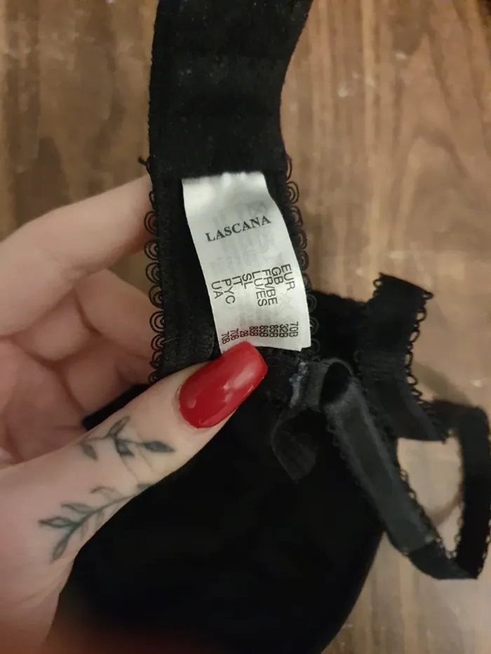 Soutien gorge - photo numéro 2