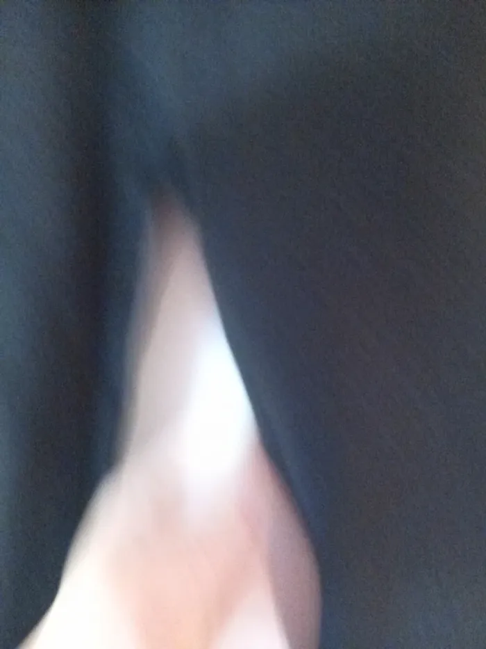 Joli legging noir. 6 ans - photo numéro 4