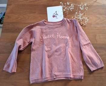 Pull rose _ 4 ans _ tape à l'œil