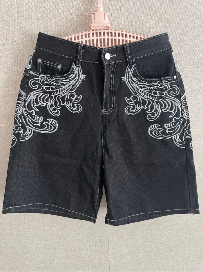 Short de rue mode Ghotique Taille L - photo numéro 2