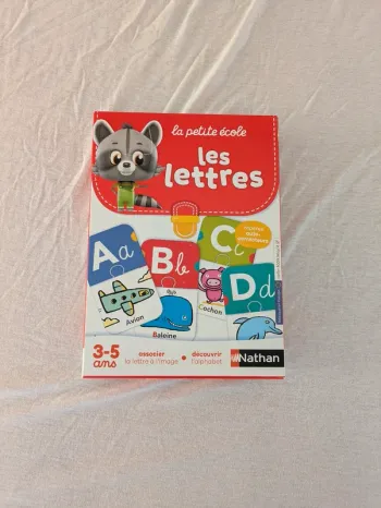 Jeu éducatif Nathan "La petite école - Les Lettres" - 3-5 ans