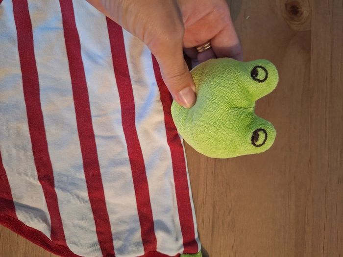 Peluche grenouille - photo numéro 2