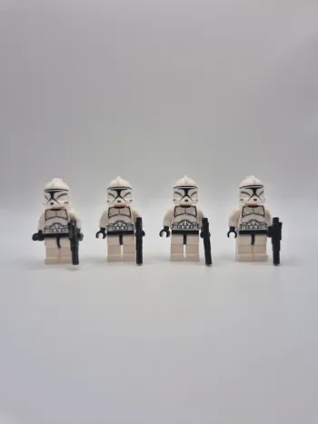 Figurines type lego 4 clones de première génération star wars