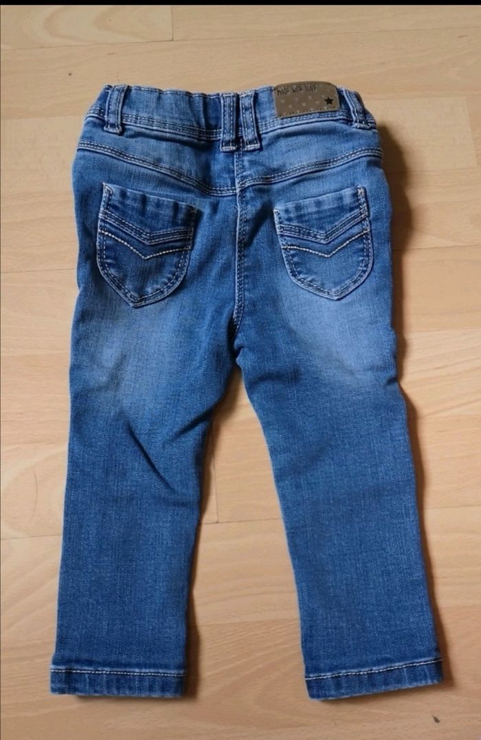 Jean 12 mois - photo numéro 3