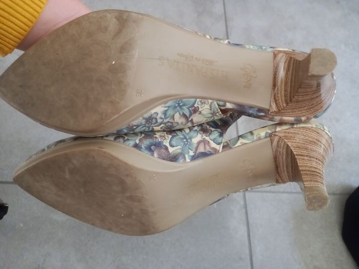 escarpin hispanihitas - photo numéro 2