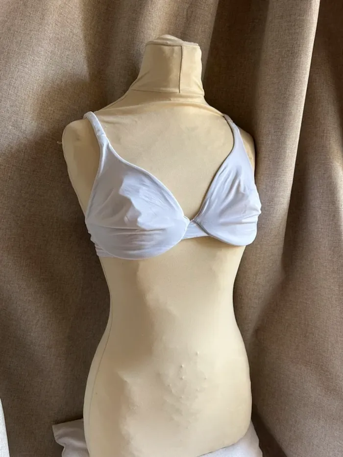 Soutien-gorge sans armature DIM - photo numéro 4