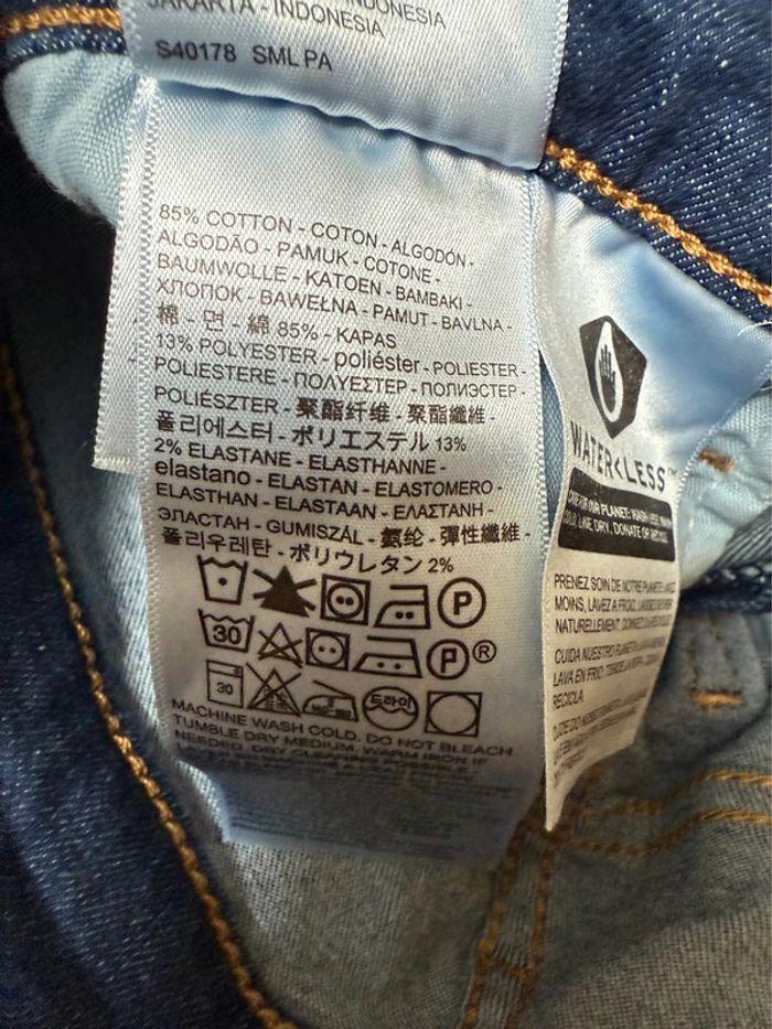 Jean Levi’s 720 Super Skinny – Taille 26/32 – Bleu brut – Neuf avec étiquette - photo numéro 3