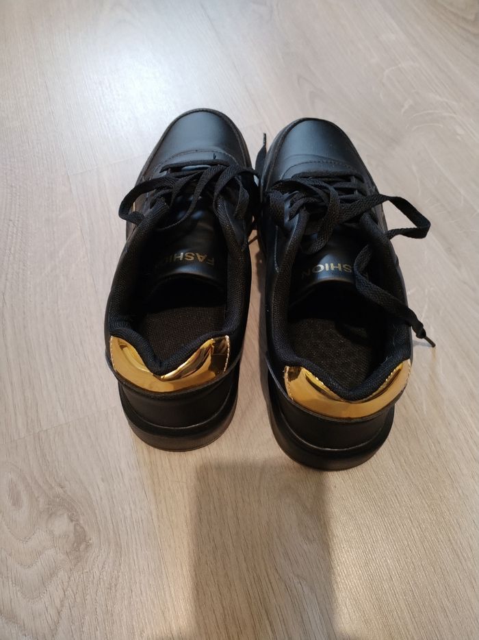 Basket femme taille 41 - photo numéro 2