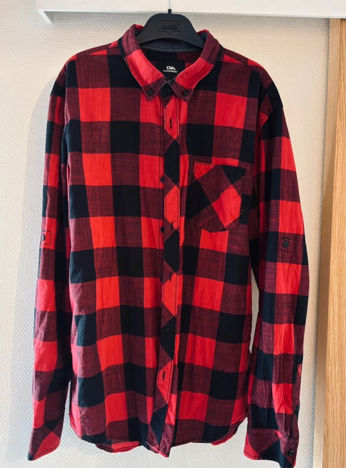 Chemise à carreaux / Taille L