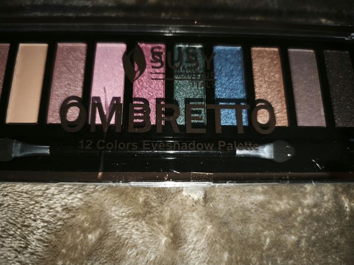 Palette de fard à paupières - photo numéro 2