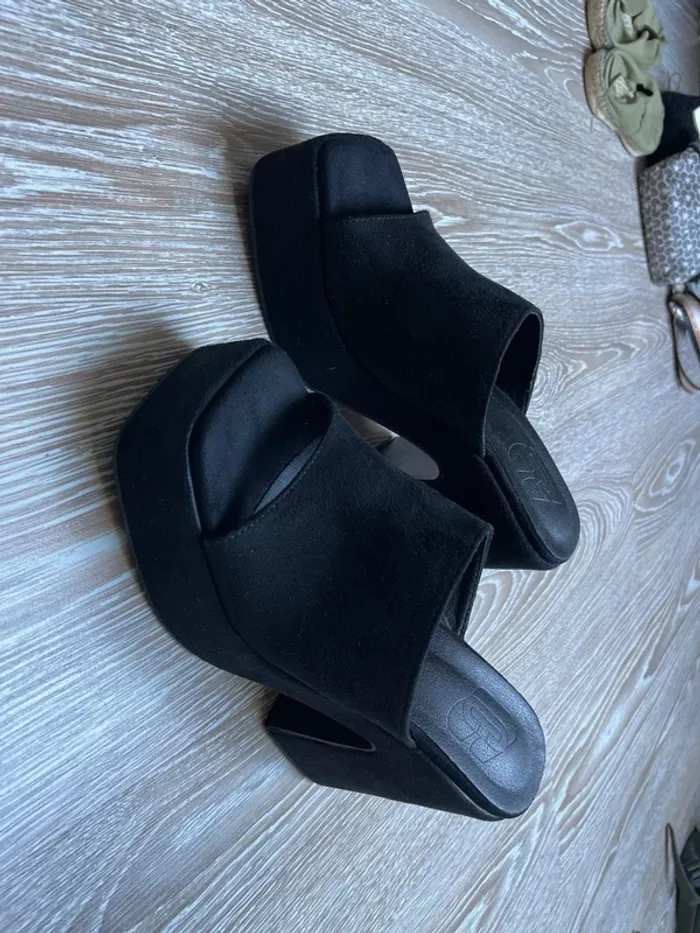 Mule noir