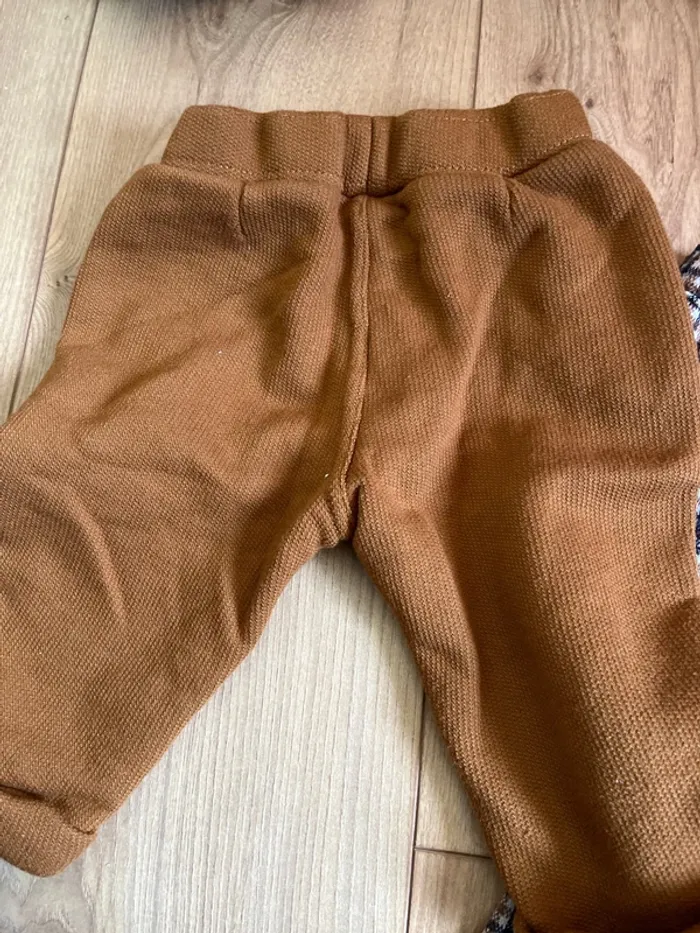 Pantalons 6mois - photo numéro 3