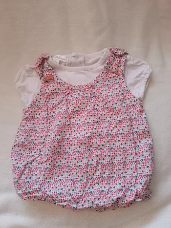 🎀Jolie petit t-shirt rose avec motif imprimer kitchoun taille 3 mois 🎀