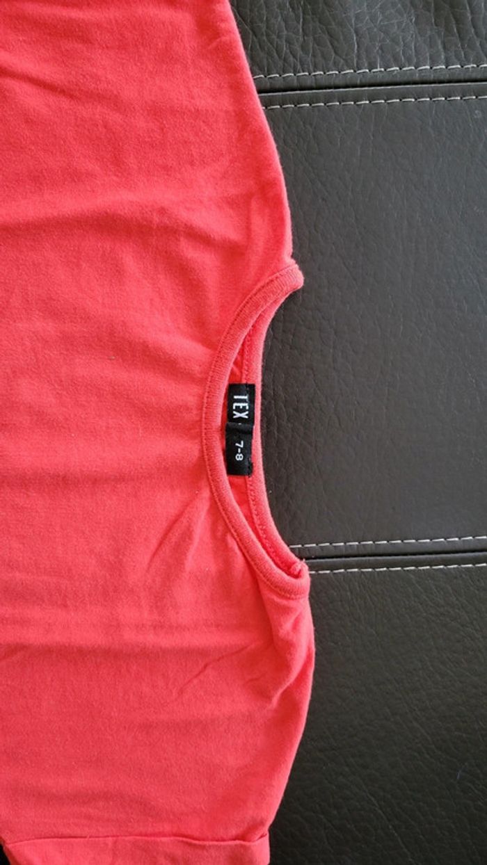 Haut ou Teeshirt 7-8 ans. - photo numéro 3