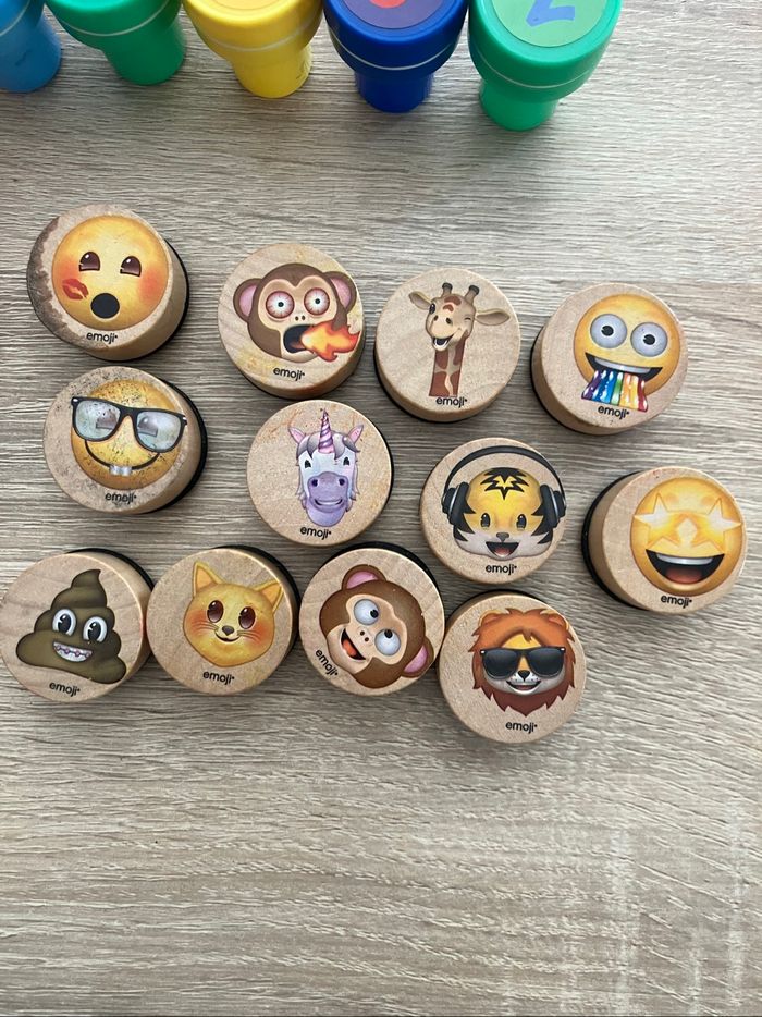 Lot tampons + encre - photo numéro 3