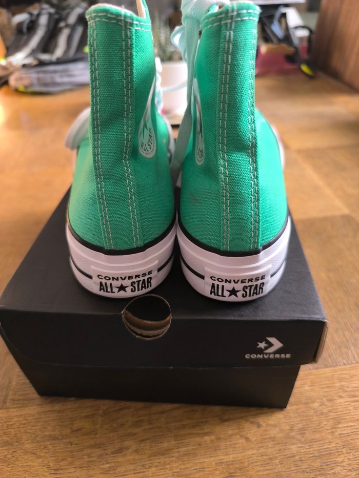 Baskets Converse vertes - photo numéro 4