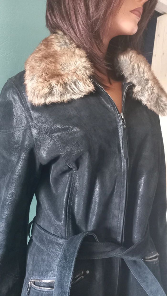 Superbe veste en cuir noire macdouglas 44