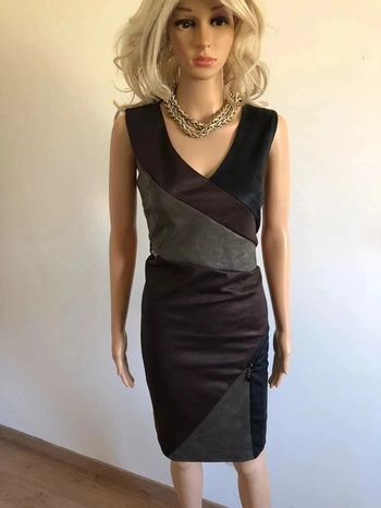 Robe marron et noire neuve sans manches Jus d'Orange taille 4