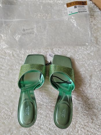 Mules vertes métalliques strass taille 37 ZARA