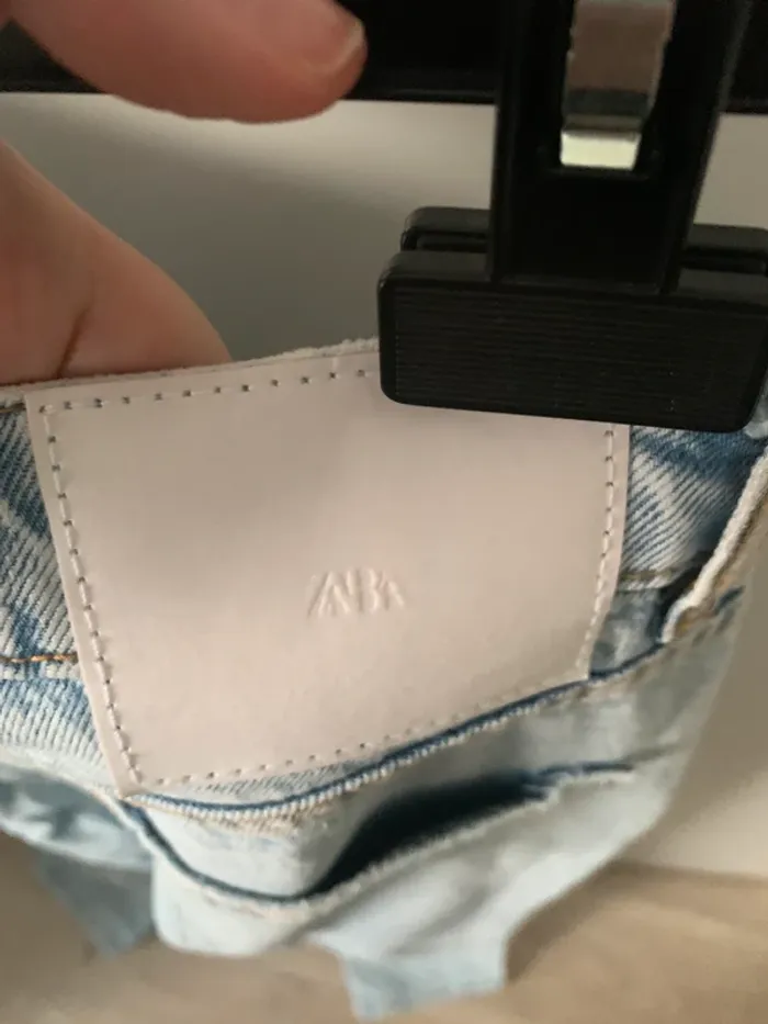 Pantalon jeans clair - photo numéro 4